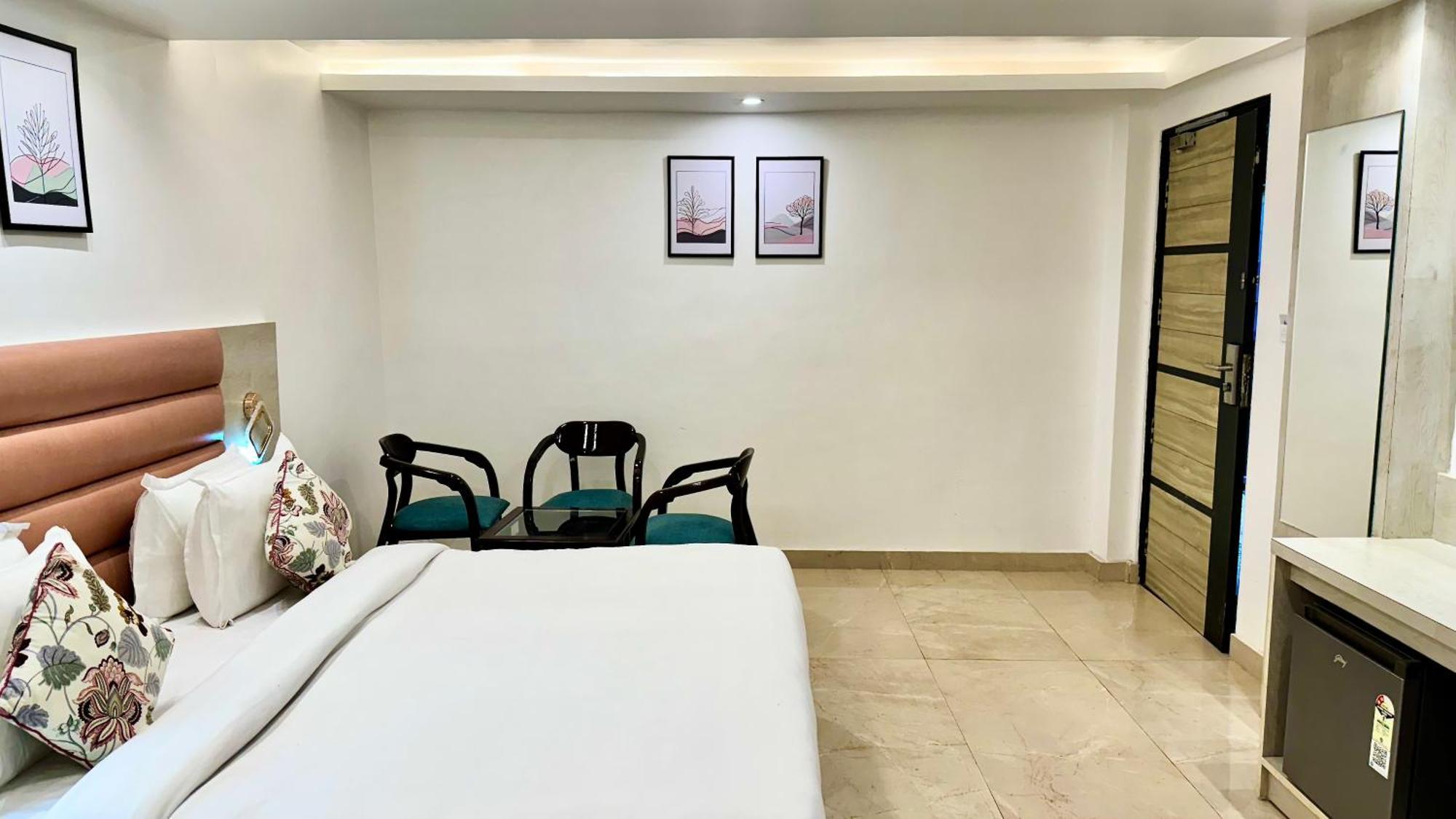 Hotel Pride Inn - 800 Mts From Mall Road Mussoorie Εξωτερικό φωτογραφία