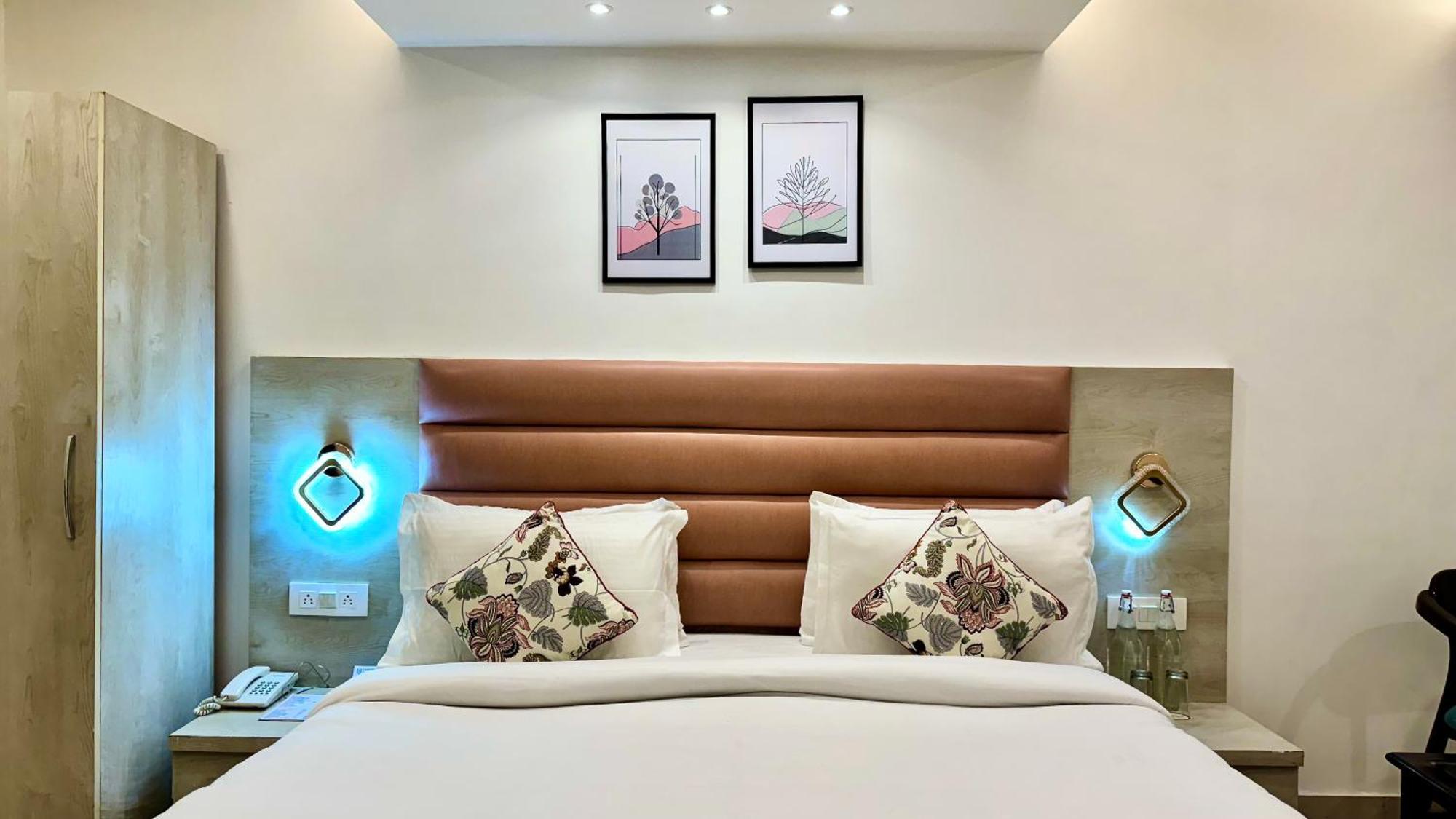 Hotel Pride Inn - 800 Mts From Mall Road Mussoorie Εξωτερικό φωτογραφία