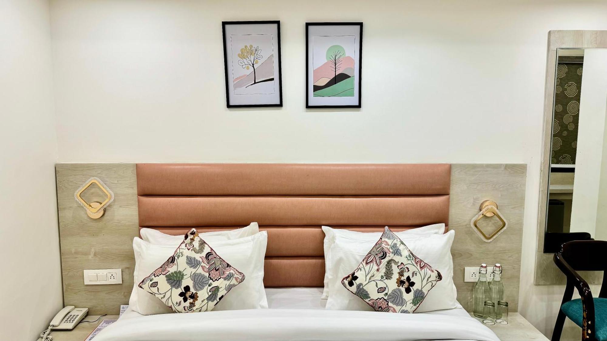 Hotel Pride Inn - 800 Mts From Mall Road Mussoorie Εξωτερικό φωτογραφία