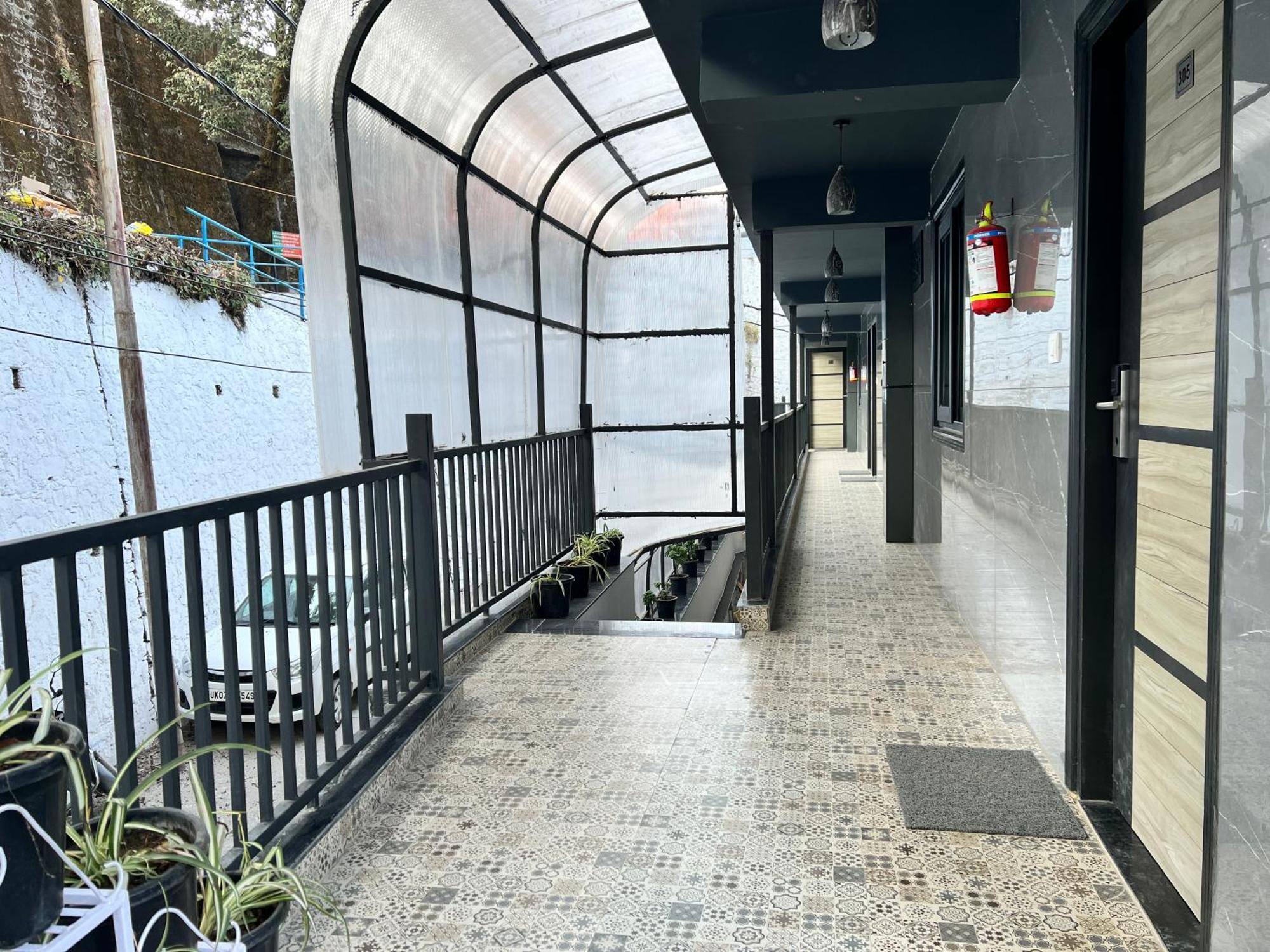 Hotel Pride Inn - 800 Mts From Mall Road Mussoorie Εξωτερικό φωτογραφία