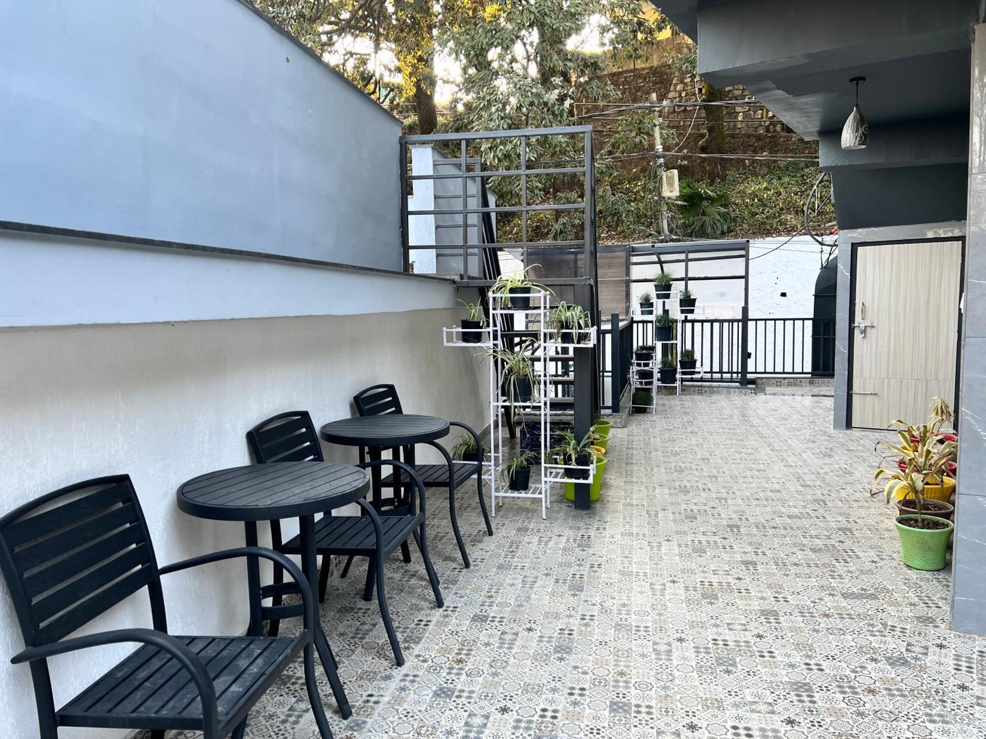 Wabi Sabi Stays - Pride Inn Mussoorie Εξωτερικό φωτογραφία